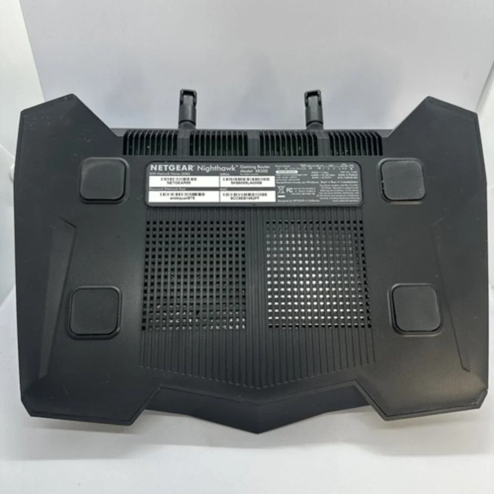 NETGEAR Nighthawk XR500 Pro Gaming Router - Picture 9 of 9